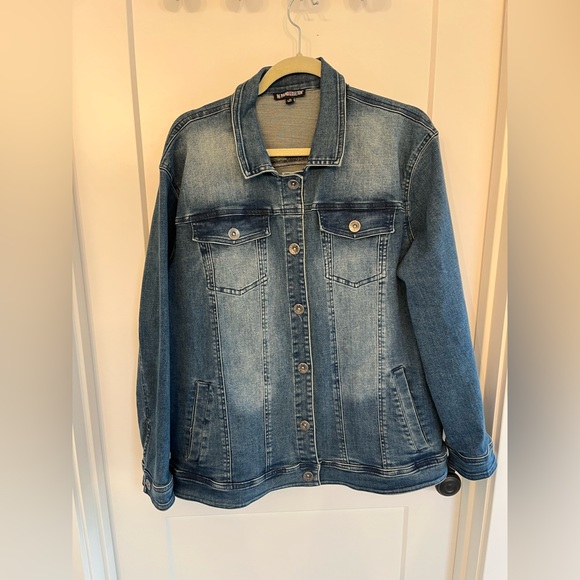 Jean angel wing jacket - Picture 2 of 7